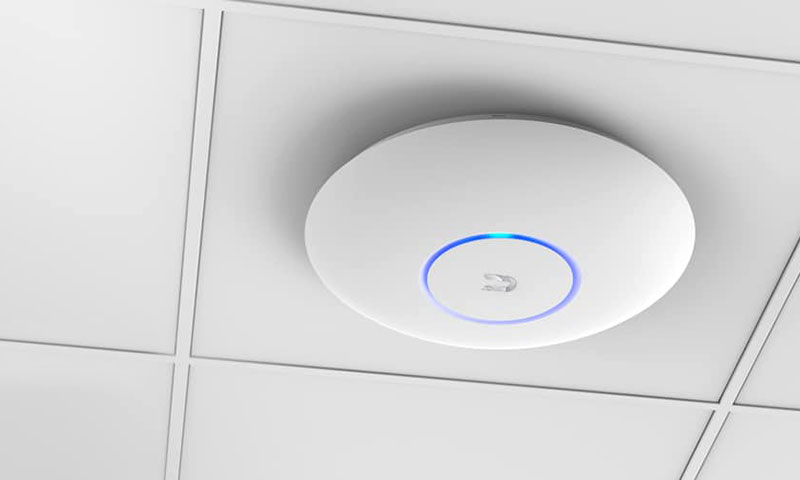 Ceiling momnuted wi-fi access point